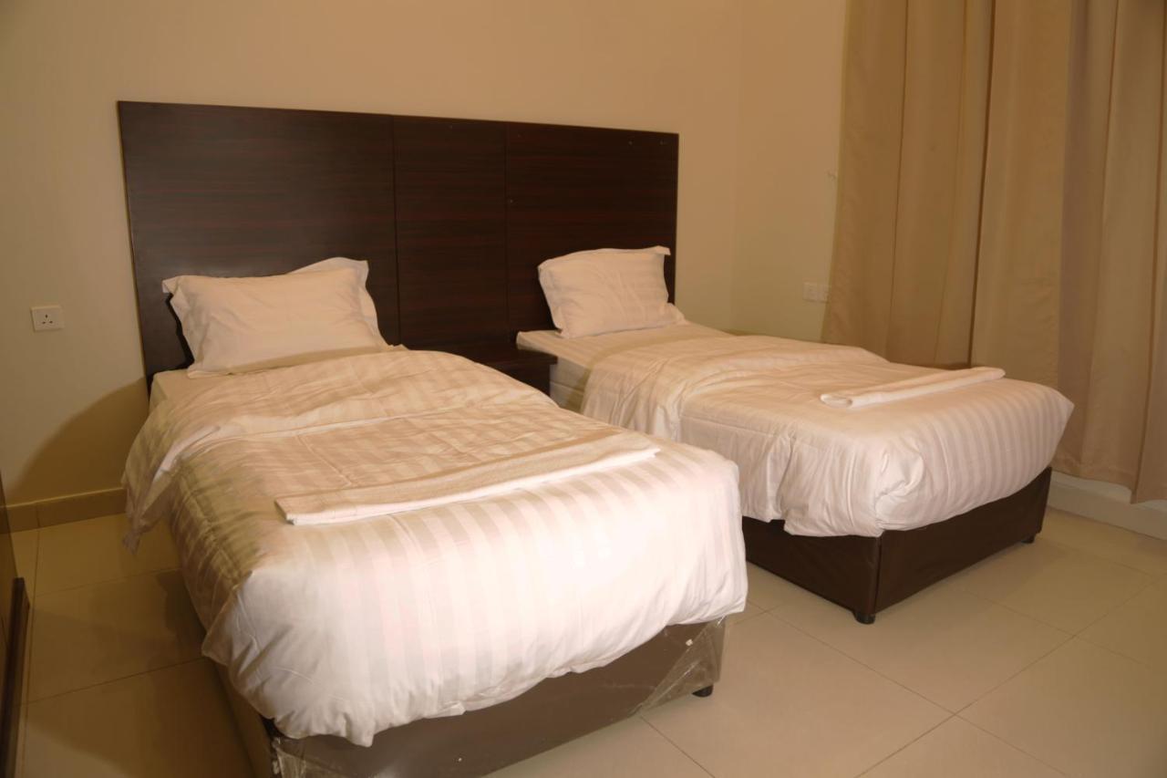 Spacious At Basla St 3 Mins From King Fahd Stadium *